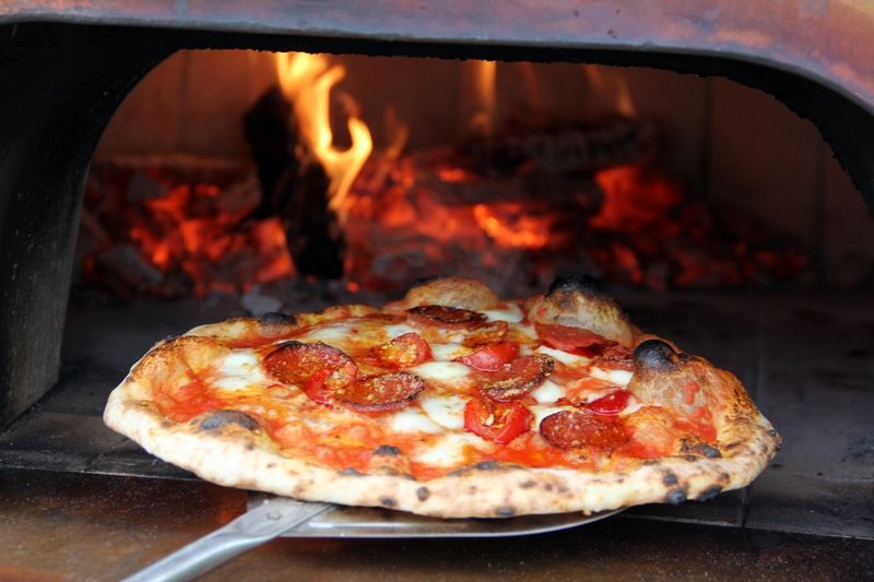 Hot bites: New Neapolitan pizza place&nbsp;opening